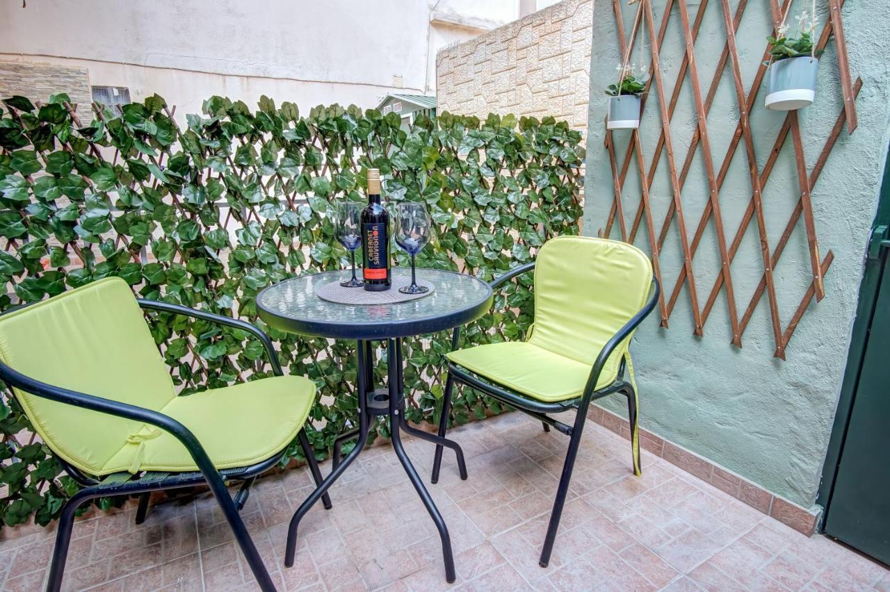 F&x House דירה